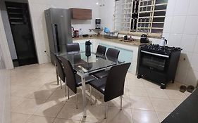 Casa Ampla e Aconchegante para sua família no Centro de São Lourenço - Próxima ao Mercado Municipal
